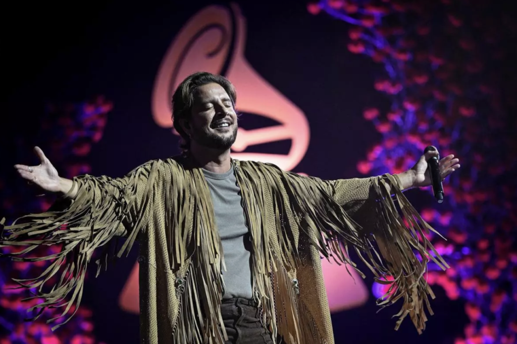 TÉCNICO DE SONIDO EN LOS LATIN GRAMMY
